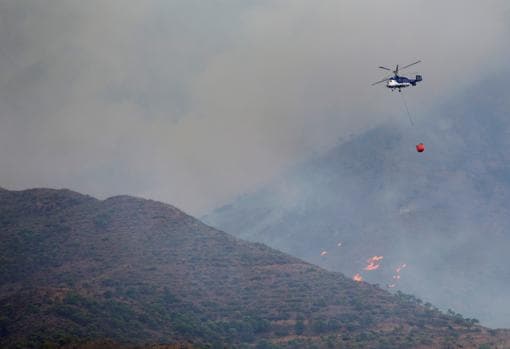 Avanza el fuego: calcinadas 7.800 hectáreas y a la espera de la lluvia