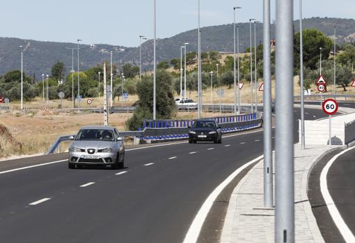 Turismos en el tramo municipal de la Ronda Norte