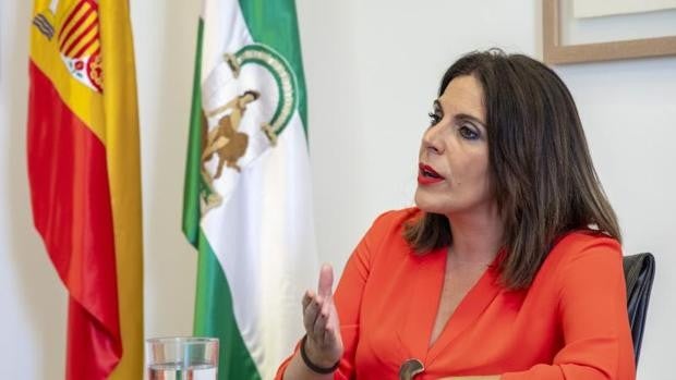 Ángeles Férriz: «Espero que Susana Díaz arrime el hombro para que Juan Espadas sea presidente de la Junta de Andalucía»