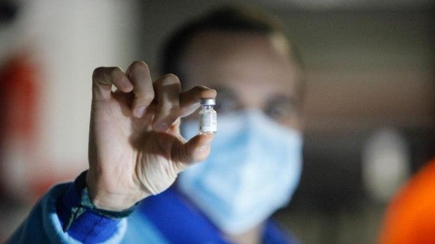Salud descarta perder las casi 37.000 dosis de la vacuna Pfizer que caducan el 31 de octubre