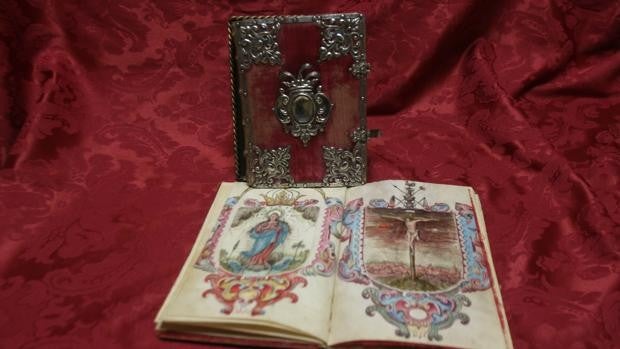 La Misericordia de Córdoba cataloga y digitaliza más de 3.000 documentos de su archivo histórico