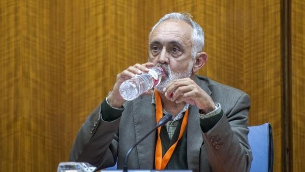 La Fiscalía considera que el exdirector de la Faffe «satisfacía sus lúbricos deseos» con dinero público