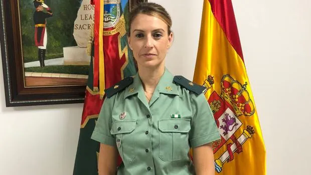 Primera comandante de la Guardia Civil en Huelva: «Ser mujer en un mundo de hombres te hace más visible»