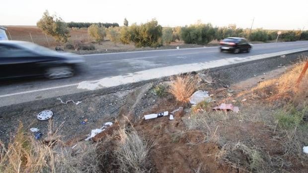 Accidente tráfico Córdoba | Heridas cuatro mujeres en el vuelco de un vehículo en la A-331 en Rute