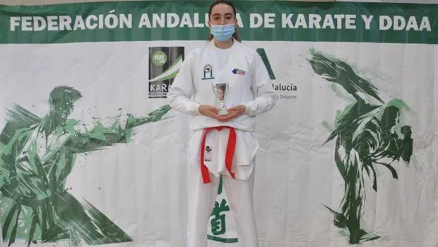 Lluvia de medallas para la cantera de Córdoba en el Campeonato de Andalucía de karate