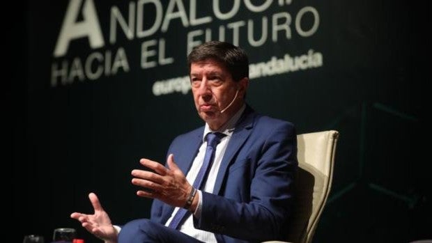 La ley de Vivienda de Pedro Sánchez levanta las críticas entre los partidos de Andalucía