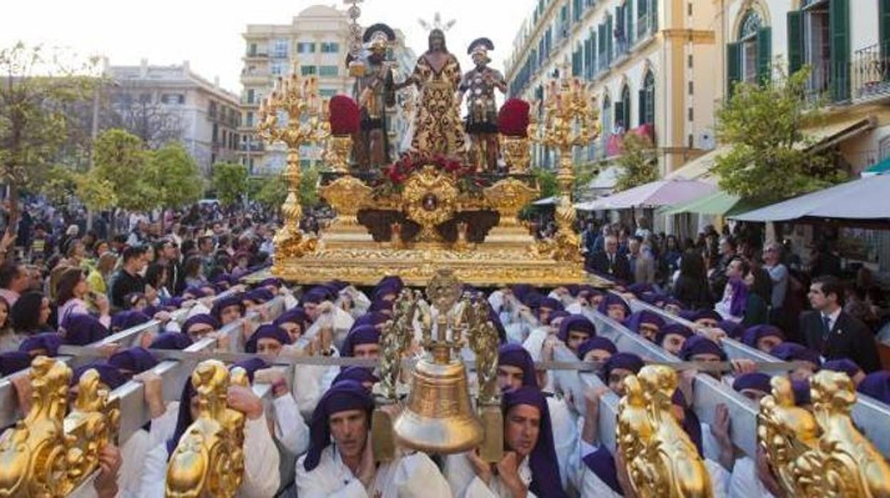 Nuestro Padre Jesús de la Sentencia en su salida procesional del Martes Santo