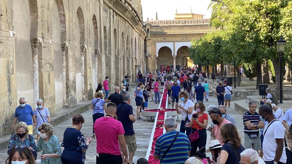 Festival Flora | Córdoba, colas para ver el edén de octubre