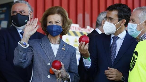 Apoyo de la Reina Doña Sofía al trabajo del Banco de Alimentos de Granada