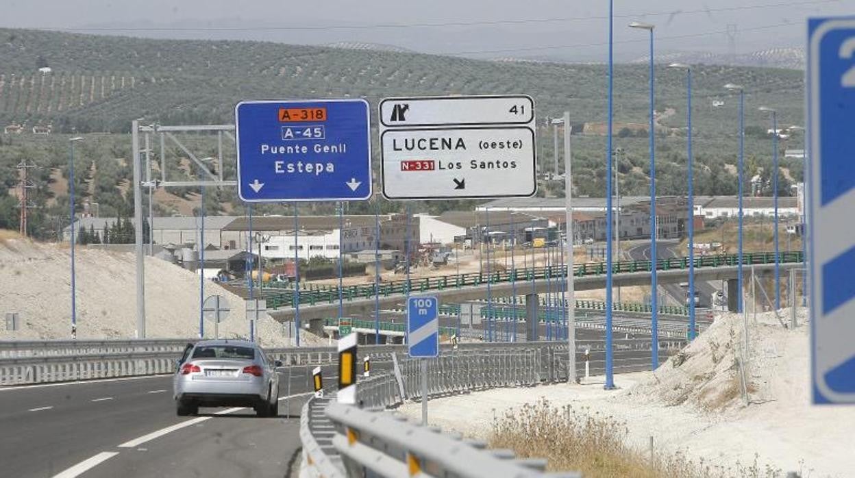 La autovía del olivar a su paso por Lucena