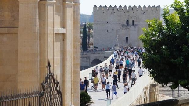 Las temperaturas máximas bajan ligeramente hasta los 27 grados el viernes 22 de octubre en Córdoba