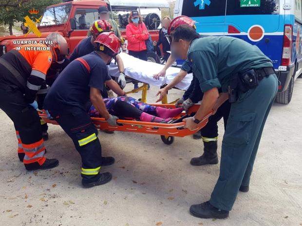Rescatan a una senderista herida en la zona del Centro de Interpretación de Santa Rita en Cabra