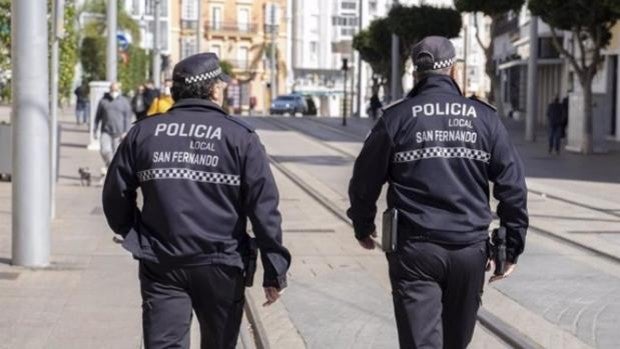 El Ayuntamiento de San Fernando convoca 16 plazas de Policía Local