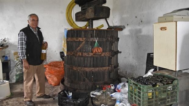 La Sierra de Aracena rinde culto al mosto artesano en diferentes fiestas locales