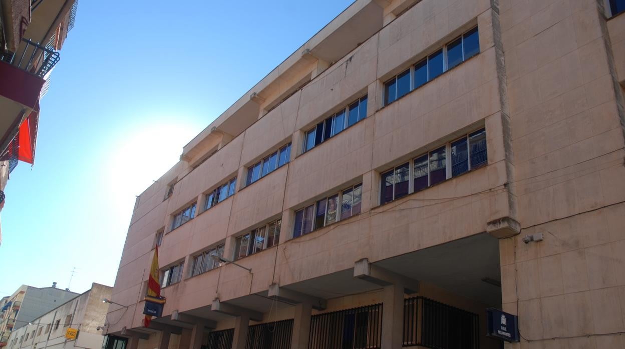 Comisaría de la Policía Nacional en Linares