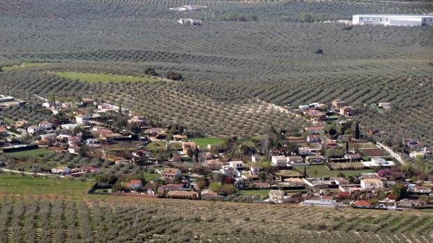 La CHG insta a vecinos de Campo de Aras de Lucena a dejar de coger agua del acuífero para consumo