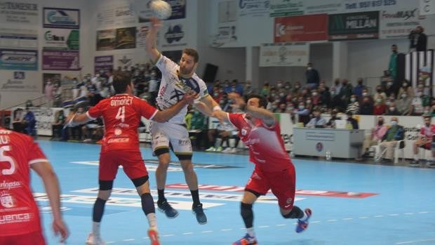 Balonmano | Cuarta derrota seguida del Ángel Ximénez en el Miguel Salas