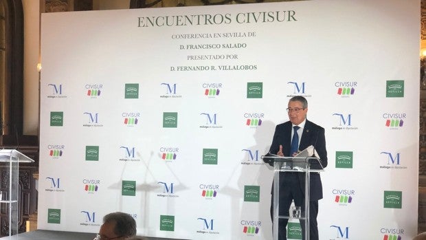 La Diputación de Málaga pide al Gobierno que complete la «insuficiente» red de autovías de Sevilla