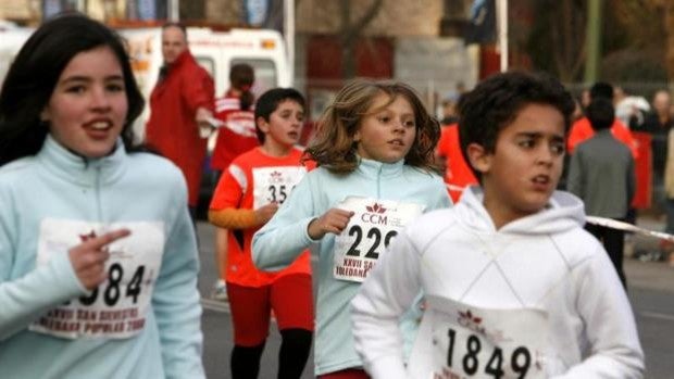 El alza de los contagios en Puente Genil lleva a la  suspensión de una carrera popular con 1.000 niños