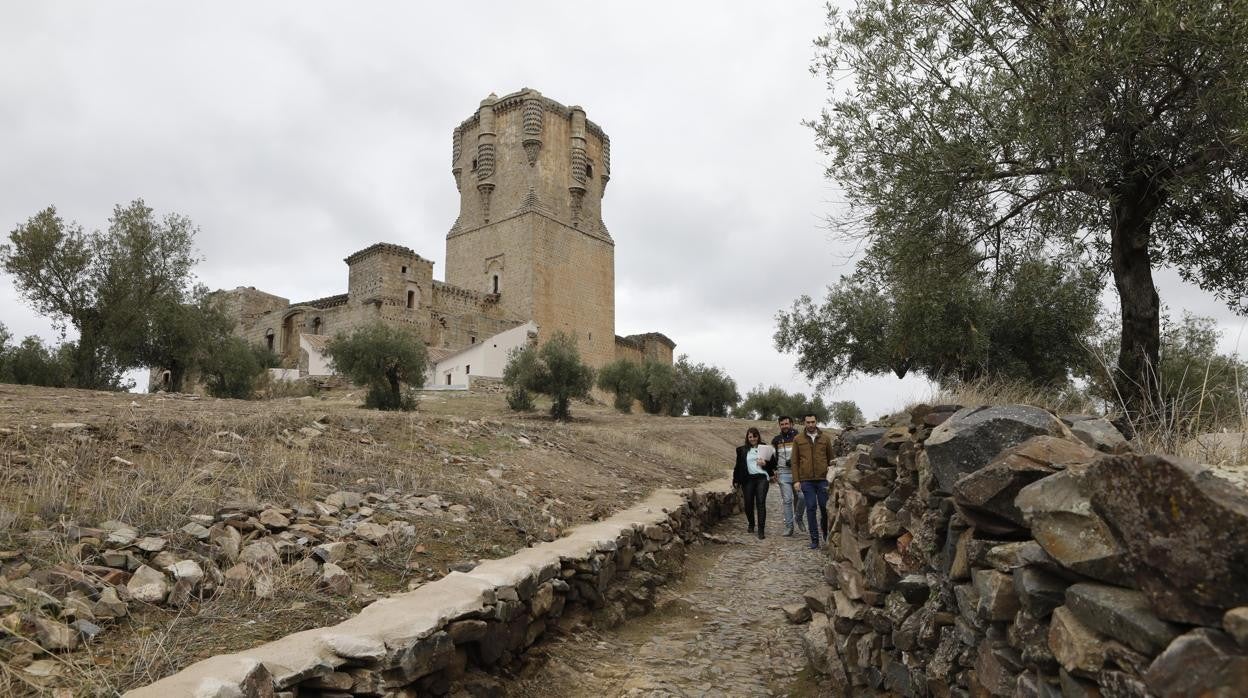 Visitantes al Castillo de Belalcázar