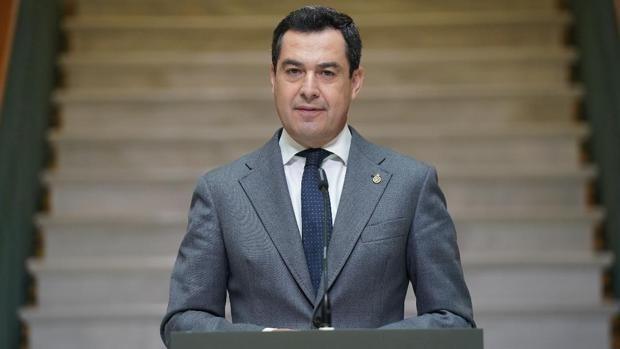 Juanma Moreno plantea las elecciones en Andalucía en junio u octubre de 2022
