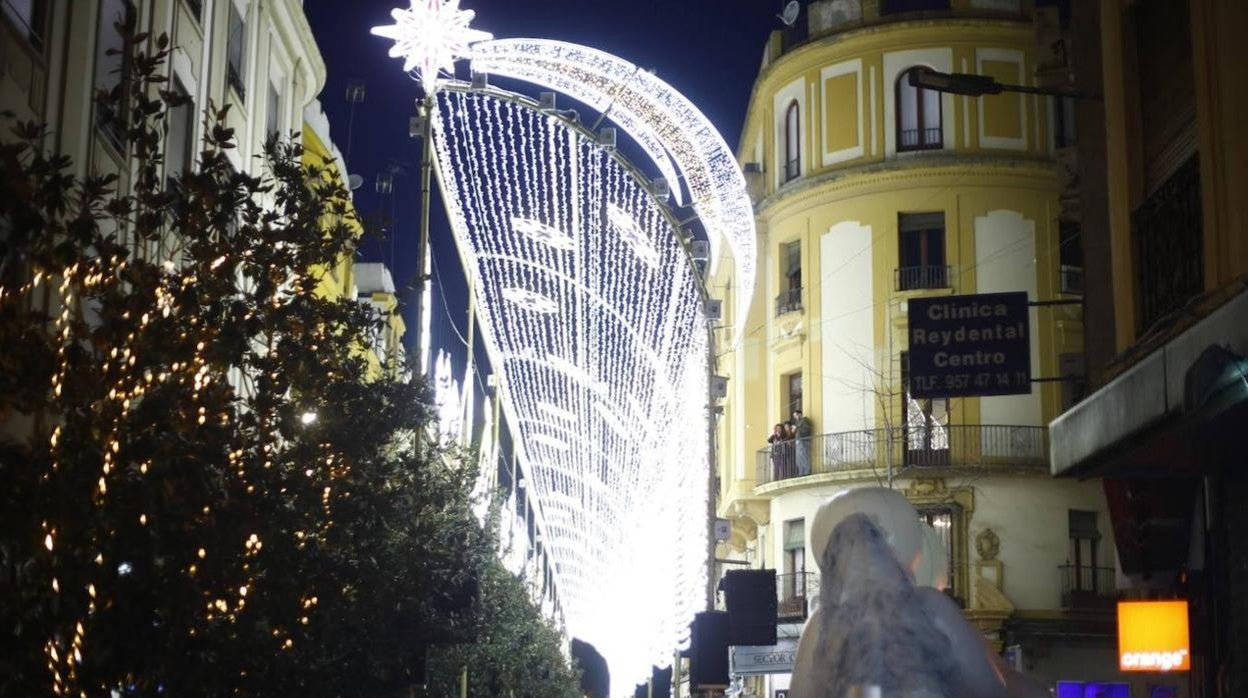 El espectaculo de luz y sonido de Cruz Conde en una imagen de 2019