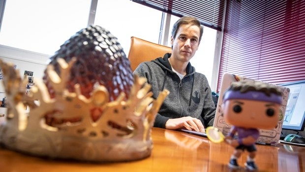 Juego de Tronos contra el «hastío» de tomar apuntes