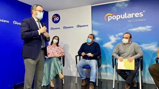 El PP de Córdoba lanza su programa Cambio Rural para ayudar a los pueblos