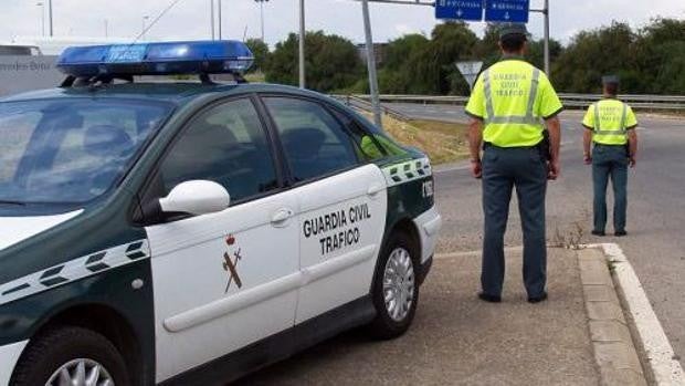 Muere un joven de 19 años en un accidente con su coche en Jaén