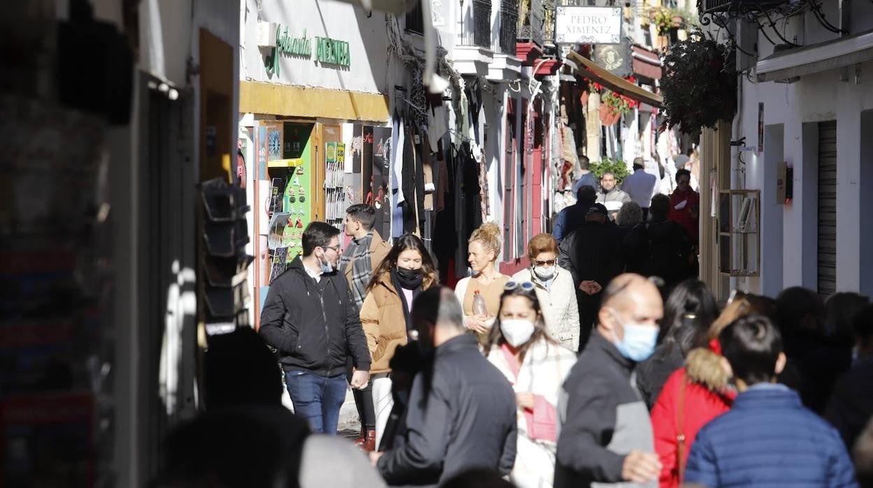 Los turistas y cordobeses podrán disfrutar de otra jornada soleada este lunes