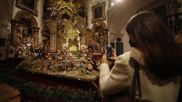 Una ruta llena de belleza por el arte popular de los belenes en Córdoba