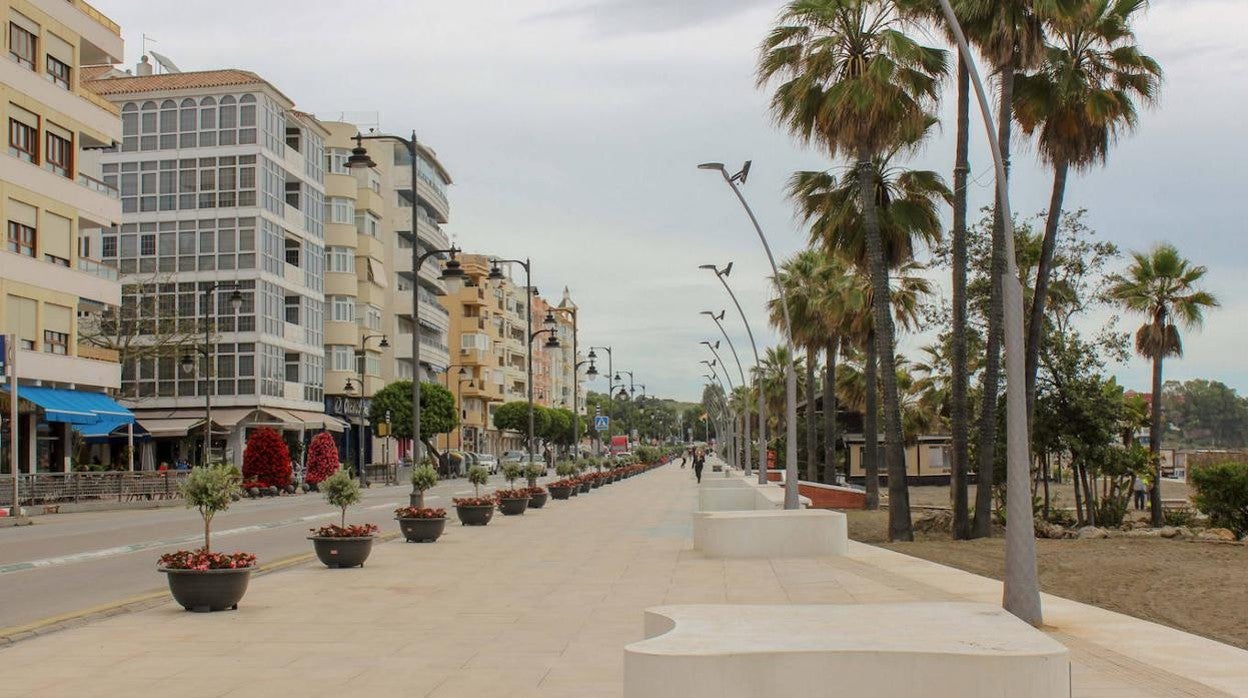 Paseo martítimo de Estepona, donde sucedieron los hechos