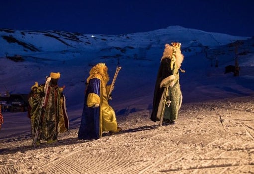 Los Reyes Magos volverán a pasar un año más por Sierra Nevada en la tradicional cabalgata del dñía 5 de enero