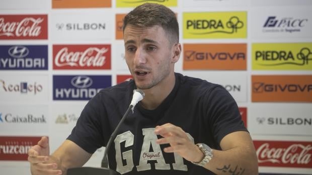 Córdoba CF | Ekaitz Jiménez: «He sufrido una acumulación de partidos exigentes»