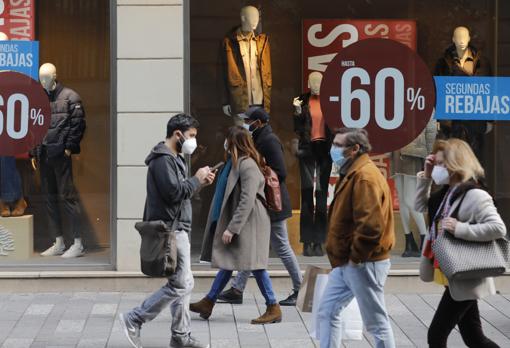 Rebajas de enero | Cuándo empiezan, mejores descuentos y consejos para gastar con cabeza en Córdoba