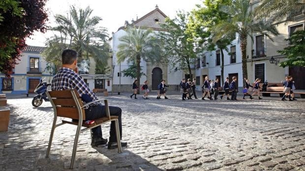 Urbanismo abre un concurso para buscar una empresa que haga un repaso de 12 calles del Centro de Córdoba