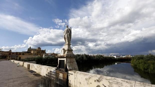 Vuelven las nubes a Córdoba pero sin opciones de lluvia este lunes 10 de enero