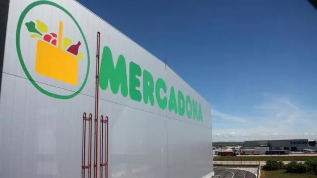 Mercadona busca personal para sus bloques logísticos en Málaga y Granada