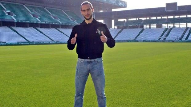 El Córdoba CF firma al defensa del Cádiz B Gudelj