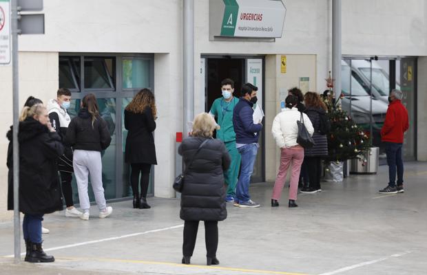 El número de pacientes Covid hospitalizados en Córdoba se acerca a los 200 en una jornada con 2 muertos