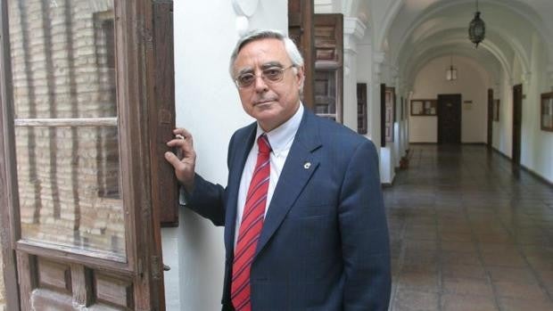 Muere Joaquín Mellado, exdecano de la Facultad de Filosofía y Letras de Córdoba