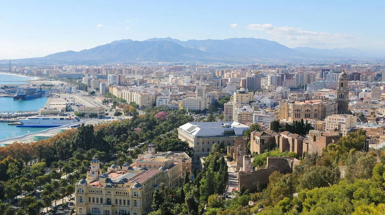 Panorámica de Málaga desde el monte Gibralfaro