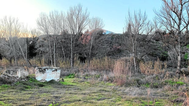 El parón del Plan del Río Cabra se eterniza con la resolución del contrato
