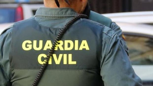 Más de cien personas buscan a un hombre desaparecido en Huelva