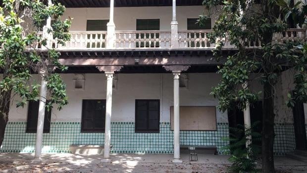 El alcalde de Granada se apropia una vez más del plan Alhambra de la Junta con la redacción de proyectos para la Casa Ágreda