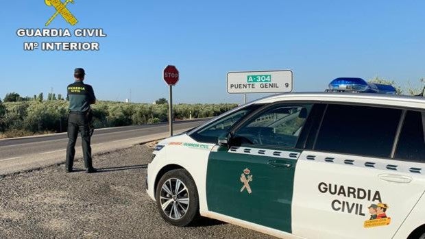 Dos guardias civiles de Puente Genil, indemnizados tras recibir una paliza al grito de «os vamos a matar»