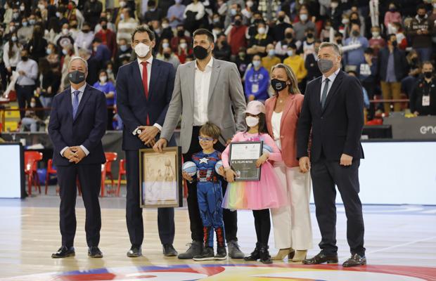 Emotivo homenaje de Córdoba a Felipe Reyes