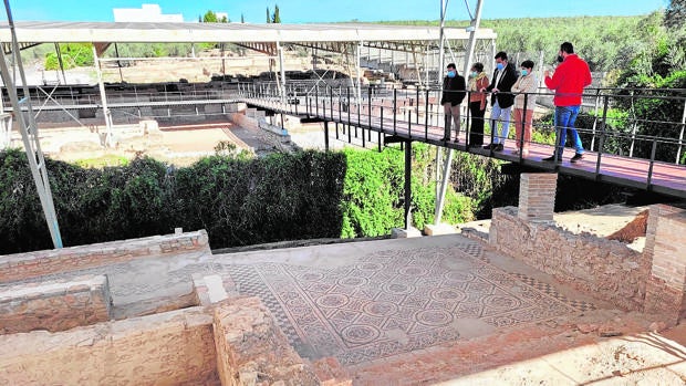 Puente Genil | La villa de Fuente Álamo, con las puertas abiertas de par en par