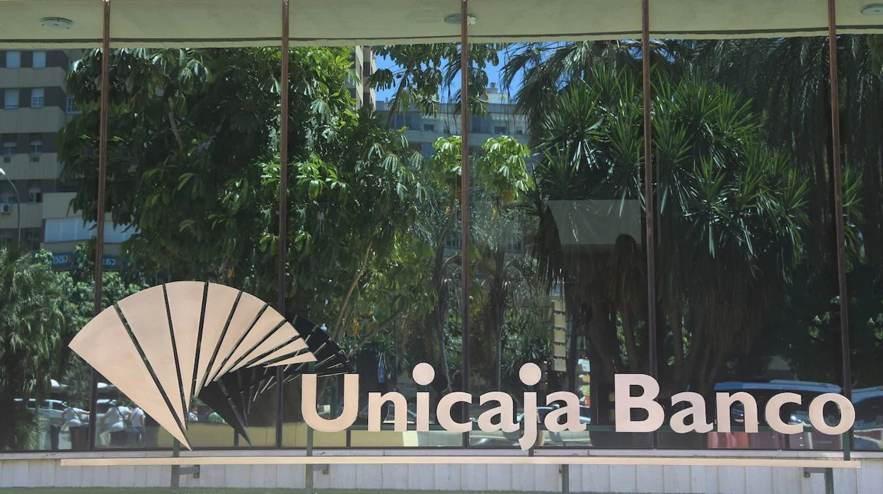 Sede de Unicaja Banco en la capital malagueña