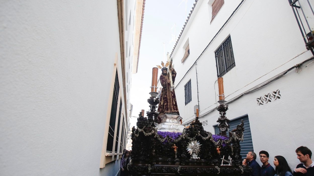 Jesús Nazareno en la calle Yerbabuena